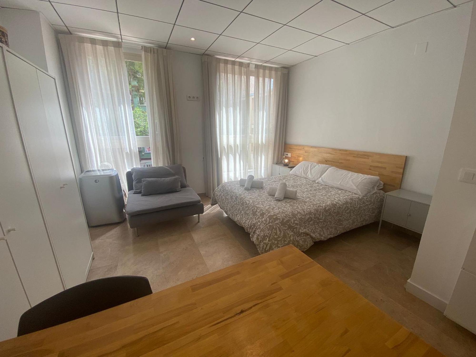 11 Nights Studios Appartement *